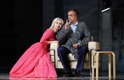 По любви, но за деньги: «Tout payé, или Всё оплачено» в «Ленкоме»