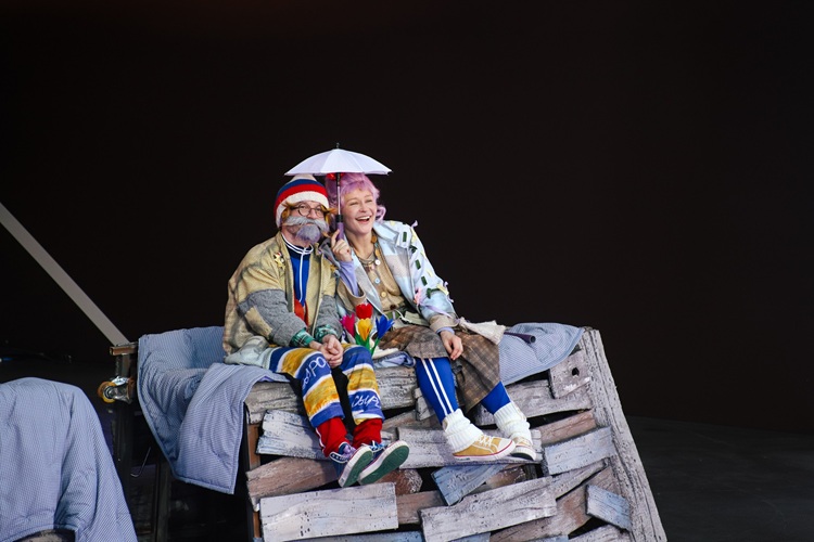 Специальный показ спектакля Юлии Пересильд «Вафельное сердце» объединит искусство и благотворительность в Театре Ермоловой