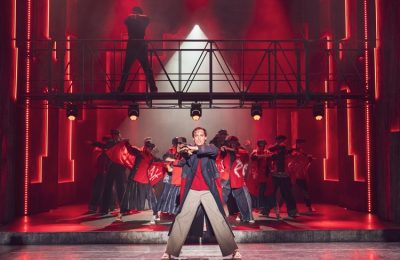 «Ленком Марка Захарова» приглашает на муздраму «Маяковский»