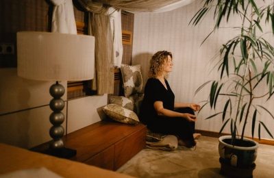 Интеллект бессознательного: как метод Алёны Савюк меняет подход к психологической помощи. Парадокс современной психологии